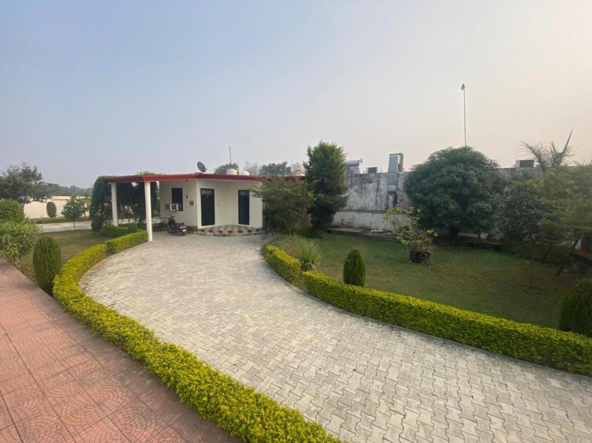 Farm Green View Resort Orchha Exteriör bild