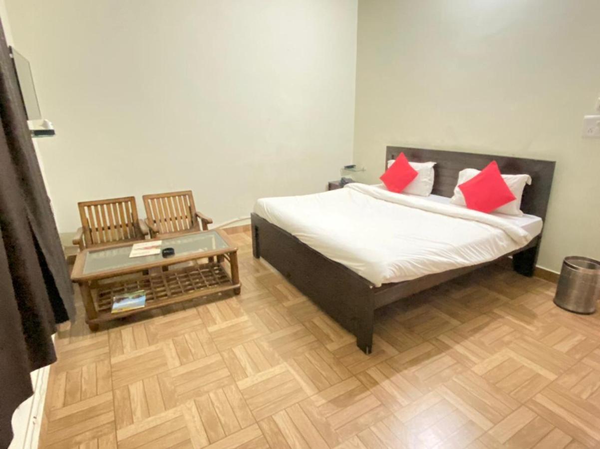 Farm Green View Resort Orchha Exteriör bild