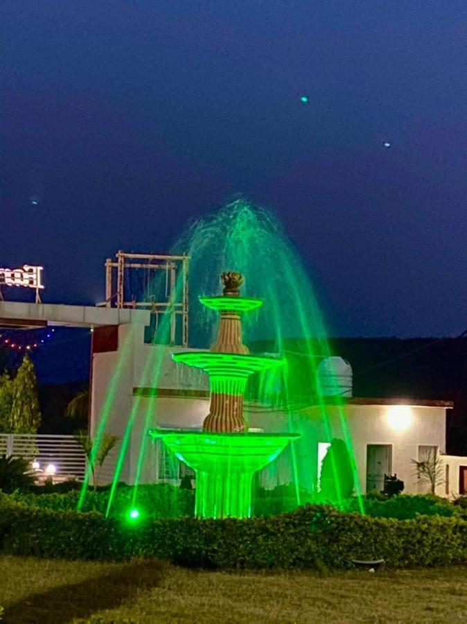 Farm Green View Resort Orchha Exteriör bild