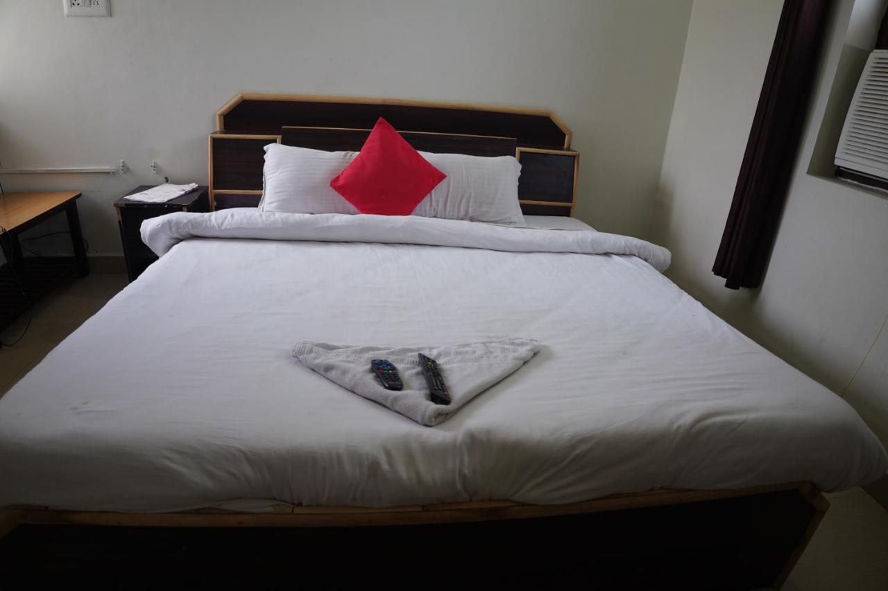 Farm Green View Resort Orchha Exteriör bild